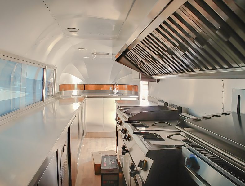 FOOD-TRUCK-EQUIPMENTS-IN-DOHA-QATAR-6