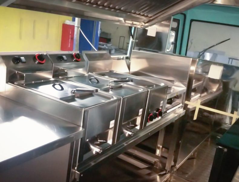 FOOD-TRUCK-EQUIPMENTS-IN-DOHA-QATAR