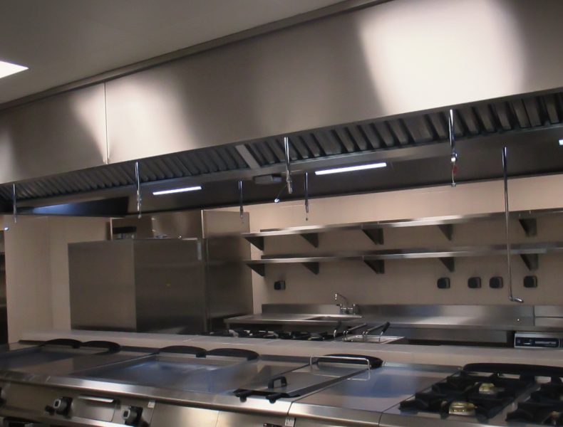 KITCHEN-VENTILATION-SYSTEM-SUPPLIER-IN-QATAR-4